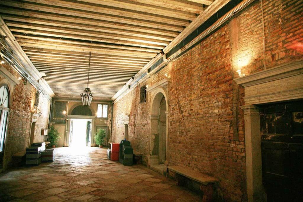 Bellissimo In Palazzo Storico Venice