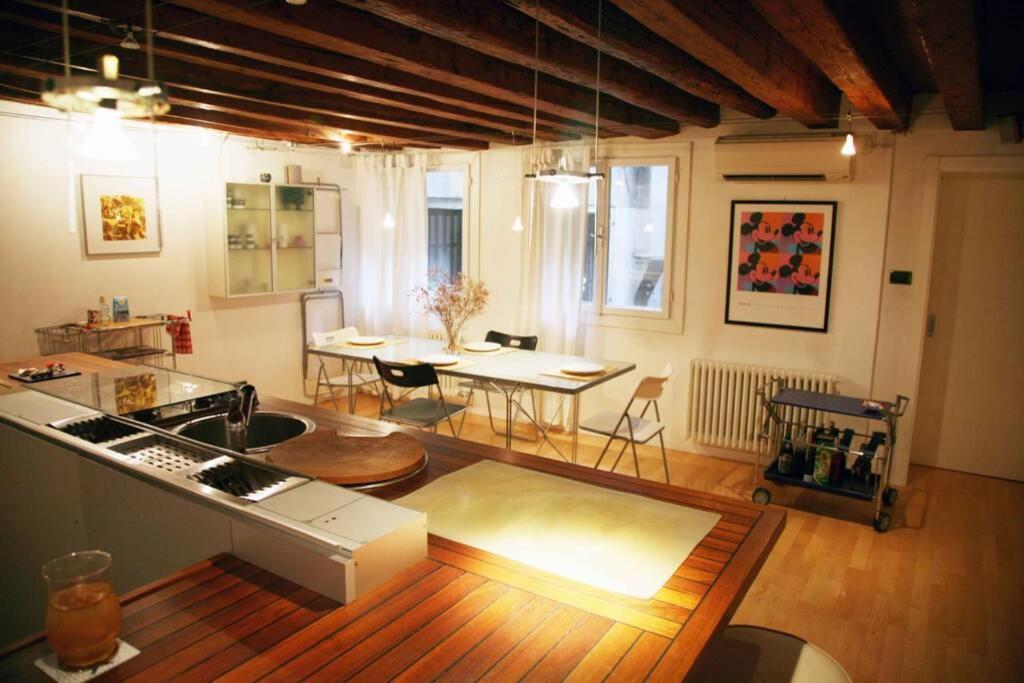 Bellissimo In Palazzo Storico Apartment