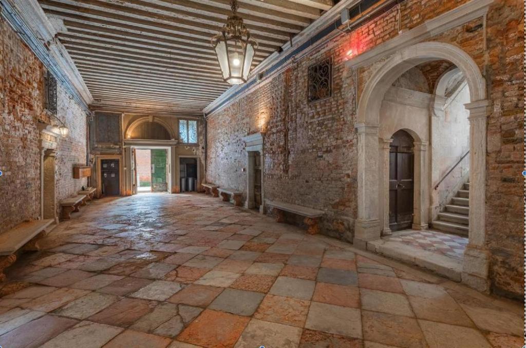Bellissimo In Palazzo Storico Venice
