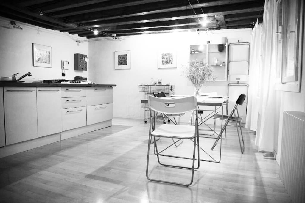 Bellissimo In Palazzo Storico Apartment